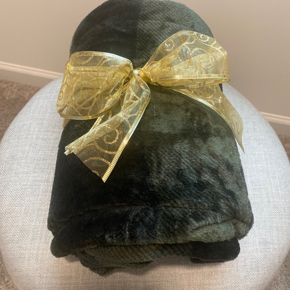 Kohl’s green throw - Picture 1 of 1